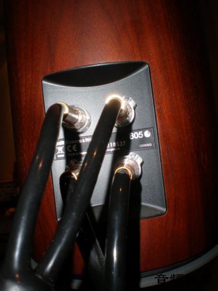 201033110233384647.jpg