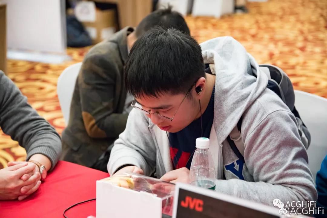 2019040456257953.jpg
