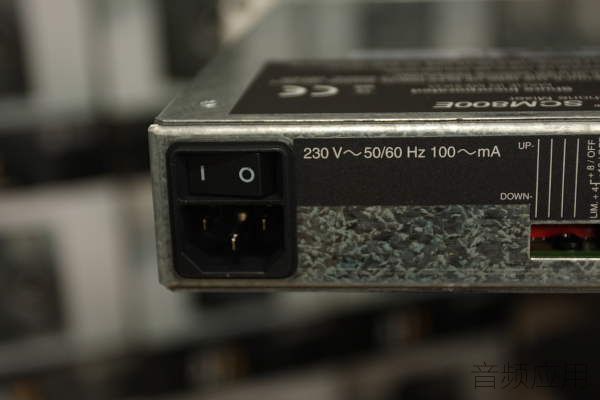 1-1P426102JE19.jpg