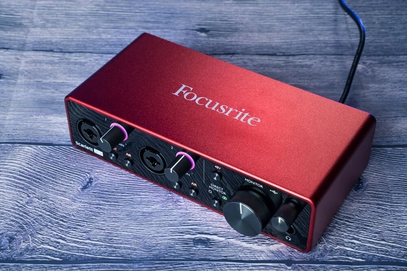focusrite-scarlett-2i2-3rd-gen-audio-interface-review.webp.jpg