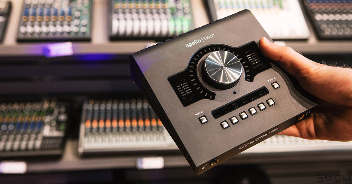 Audio-Interface-vs-Mixer-Featured-Image-1.jpg