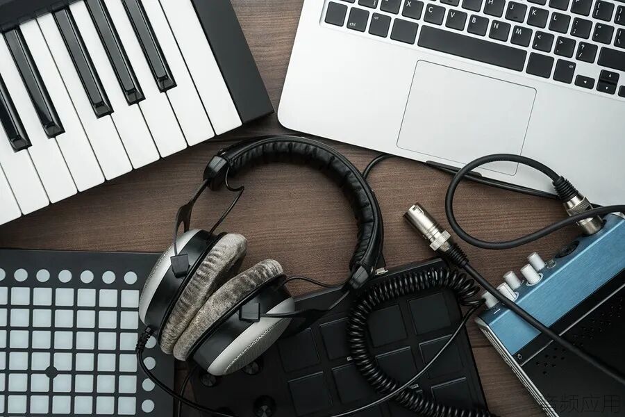 music-production-equipment-2021-08-26-16-18-22-utc.webp.jpg