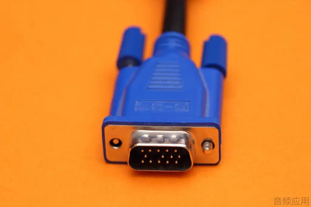 vga-vs-hdmi-how-are-they-different-2-compressed.webp (1).jpg