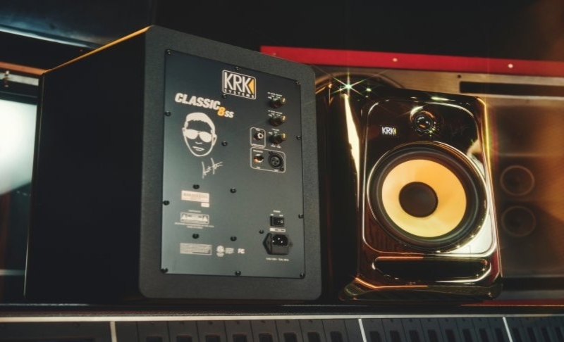 KRK-Scott-Storch-Classic-8ss@2000x1500.jpg