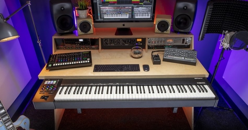 Roland-A-88MKII-950x500.jpg