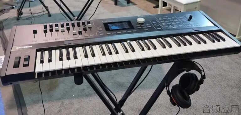 Kurzweil-K2061-K2088.webp.jpg