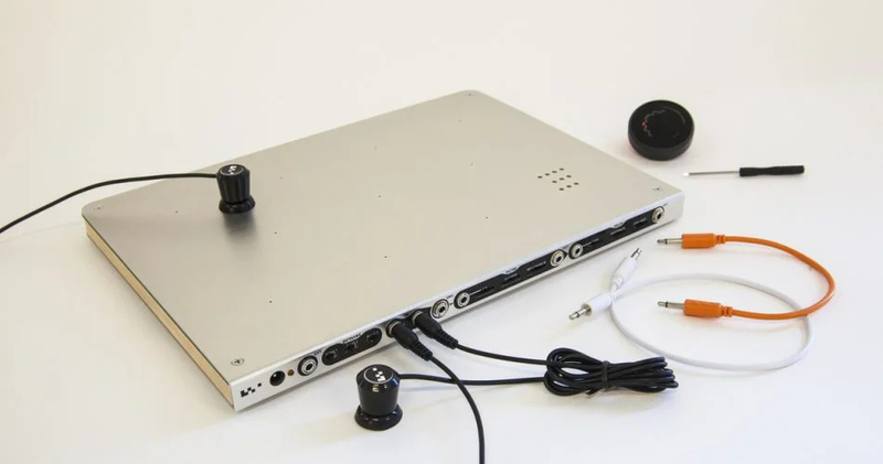 Chromaplane-950x500.jpg.webp.png