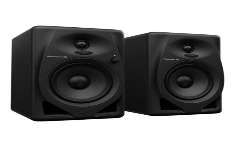Pioneer-DJ-DM-50D-522-Inch-Studio-Monitor-Pair-Black-1-500x500.jpg