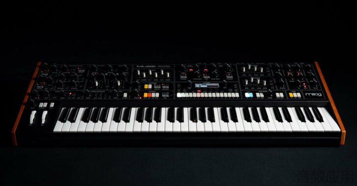 MOOG-Muse-On-Black-300ppi-1-e1722472378136-728x380.jpg