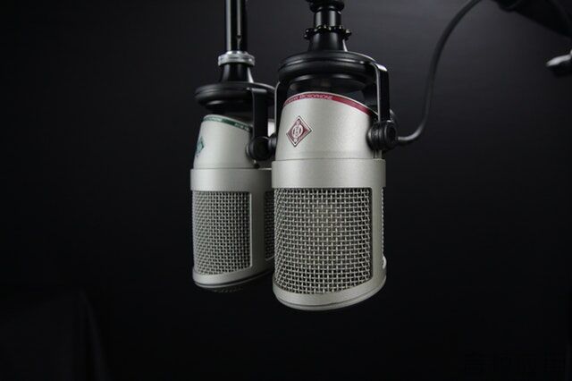 stereo-microphones.jpg