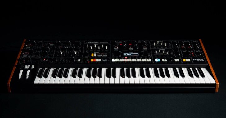 MOOG-Muse-On-Black-300ppi-1-e1722472378136-728x380.jpg