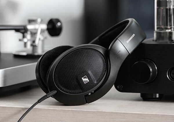 Sennheiser HD560 headphones.jpg