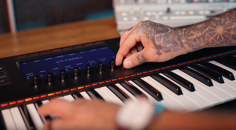native-instruments-kontrol-s-mk3-update-hardware-1024x565.jpg