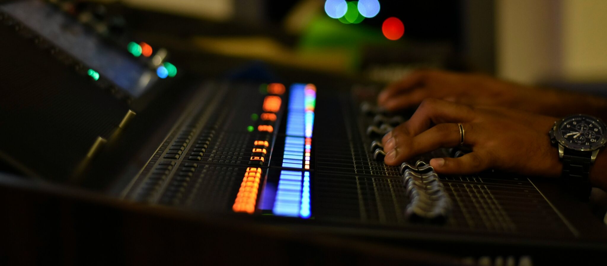 Faders-Volume-Up-e1742489168136-2048x898.jpg