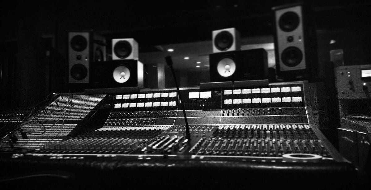 Best-Recording-Consoles.jpg
