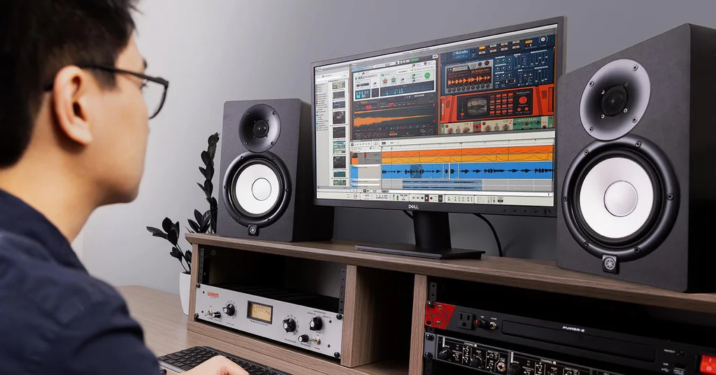 Studio-Monitor-Placement-5-Tips-for-Optimal-Sound.webp.png