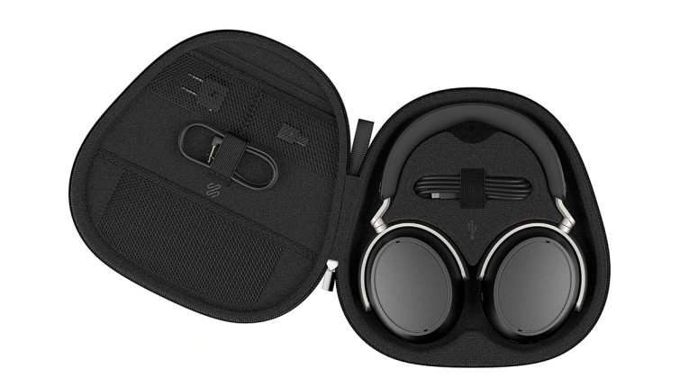 https://audioxpress.com/assets/upload/images/1/20251008193159_Sennheiser-hdb-630.png