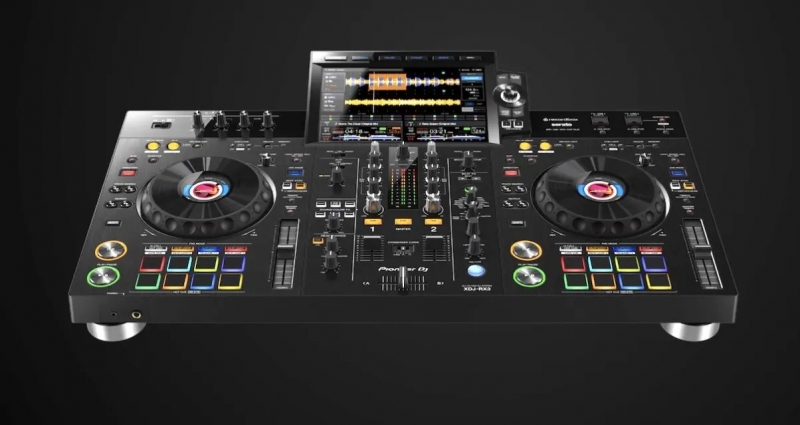 Pioneer DJ XDJ-RX3 Launched With Huge Touchscreen & Serato Support