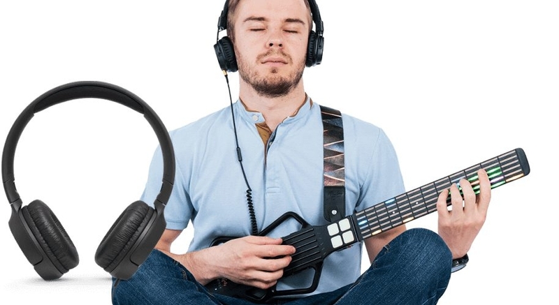 Sensy Guitar: MIDI & AI guitar for all? A new learning tool for budding guitarist and a MIDI controller with plenty of potential